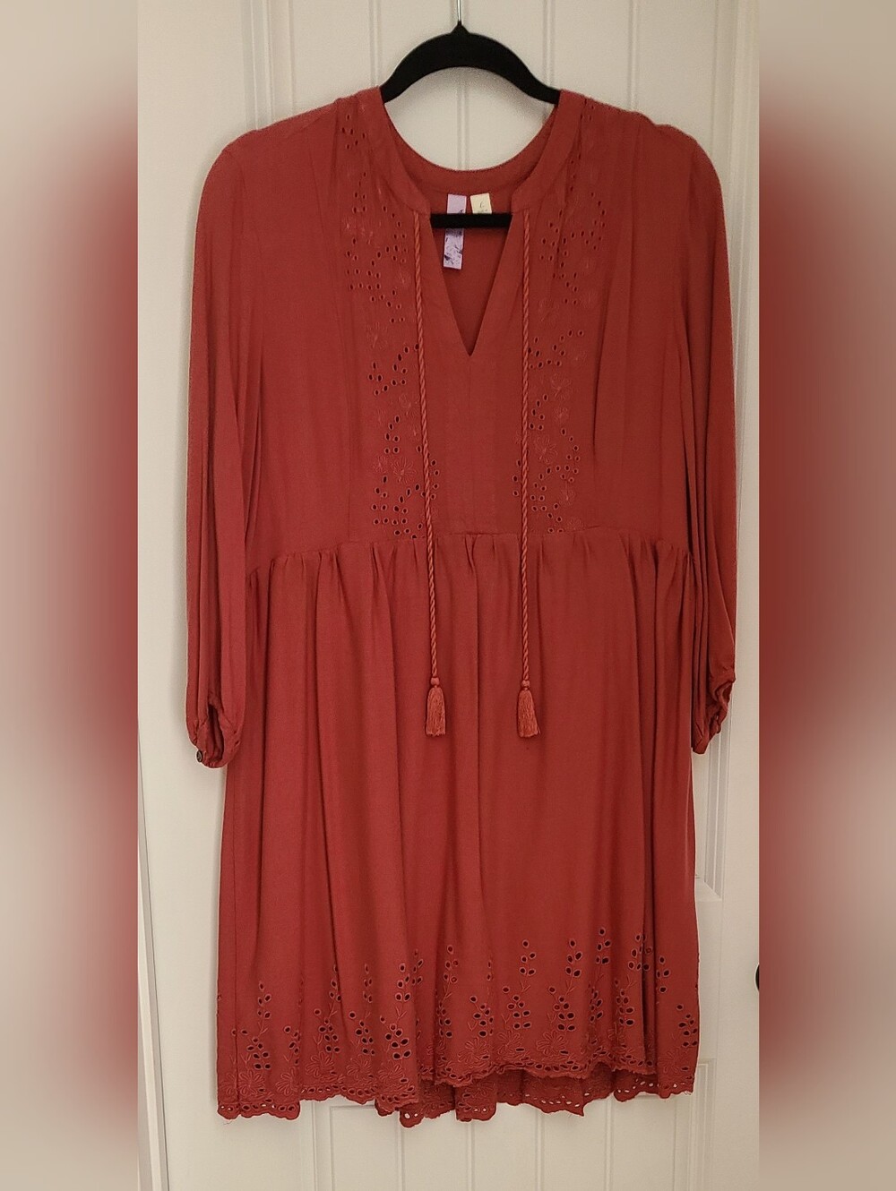 Alya Coral V-Neck Tunic with Branded Ribbon Tag